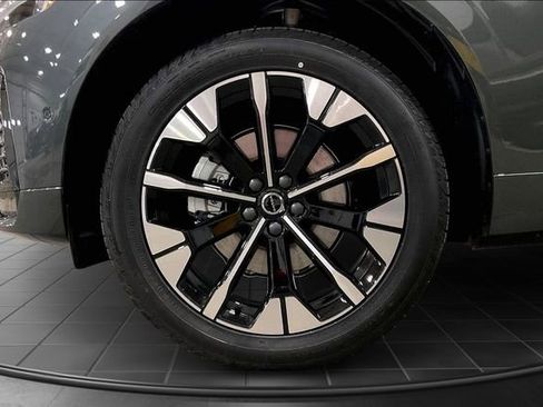 New 2026 Volvo XC60 B5 Plus w/ Climate Package image 16