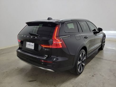 New 2026 Volvo V60 B5 Cross Country Plus w/ Protection Package Premier image 5