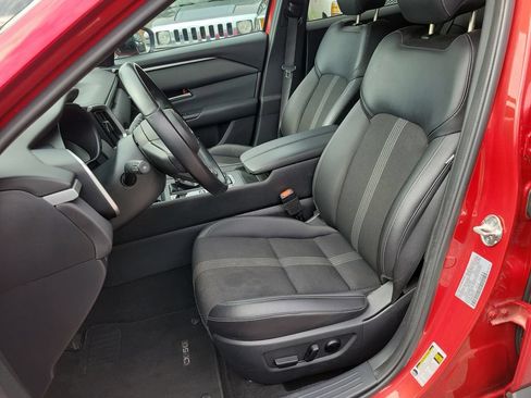 Used 2025 MAZDA CX-50 AWD 2.5 S w/ Preferred Package image 19