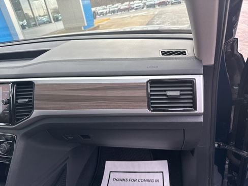 Used 2022 Volkswagen Atlas SEL image 20