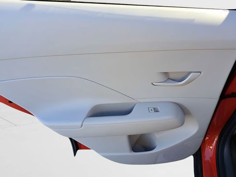 New 2026 Hyundai Kona SEL Sport FWD image 7