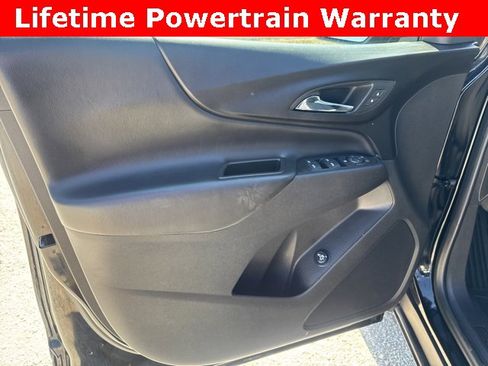 Used 2024 Chevrolet Equinox LT image 12
