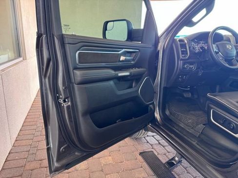 Used 2023 RAM 1500 Laramie image 10