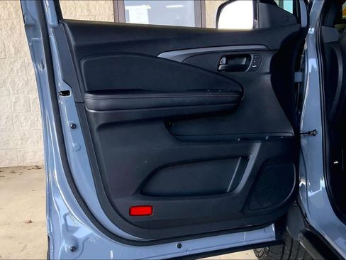 Used 2023 Honda Passport TrailSport image 21