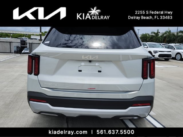 New 2026 Kia Sorento LX FWD image 4