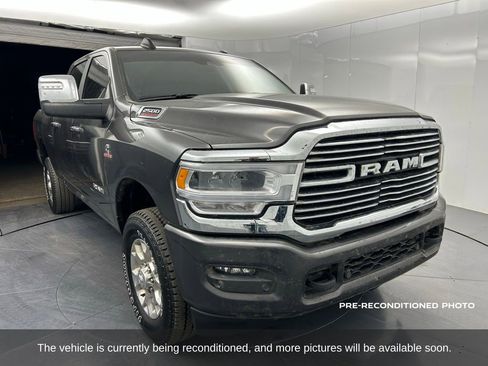 Used 2024 RAM 2500 Laramie w/ Safety Group image 8