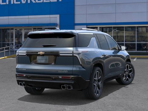 New 2026 Chevrolet Traverse High Country w/ LPO, Floor Liner Package image 4