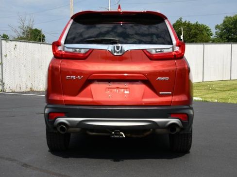 Used 2019 Honda CR-V Touring image 6