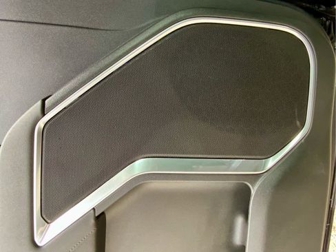 New 2025 GMC Sierra 1500 SLE w/ Preferred Package image 54