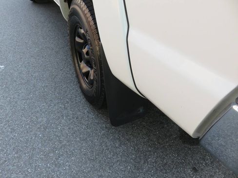 Used 2012 Toyota Tacoma 4x4 Double Cab image 30