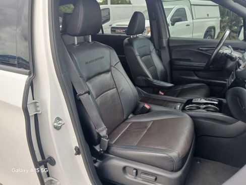 Used 2022 Honda Pilot Black Edition image 50