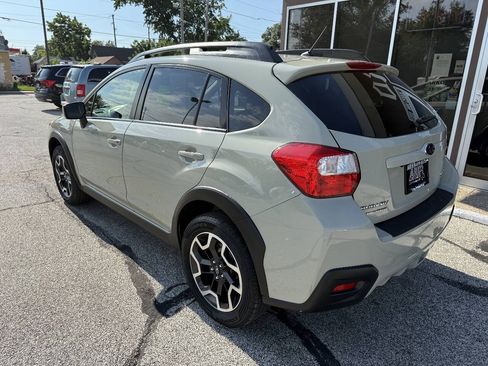 Used 2016 Subaru Crosstrek 2.0i Premium AWD/4WD image 7