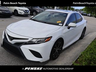 Used 2019 Toyota Camry SE video 1
