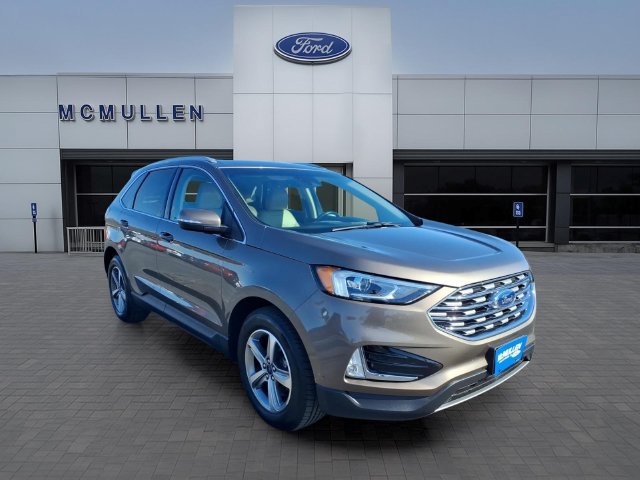 Used 2019 Ford Edge SEL w/ Equipment Group 201A AWD/4WD image 3