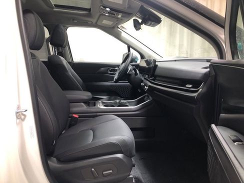 New 2026 Kia Carnival SX Prestige image 14