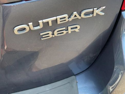 Used 2016 Subaru Outback 3.6R Limited AWD/4WD image 21