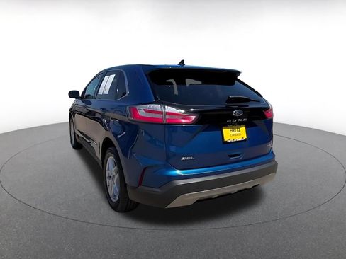 Used 2024 Ford Edge SEL AWD/4WD image 11