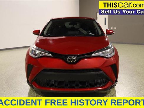 Used 2020 Toyota C-HR LE FWD image 3
