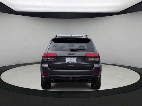 Used 2017 Jeep Grand Cherokee Trailhawk AWD/4WD image 7