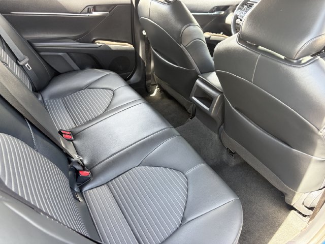 Used 2024 Toyota Camry SE FWD image 15