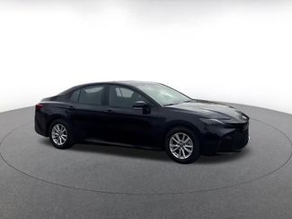 Used 2025 Toyota Camry LE video 2