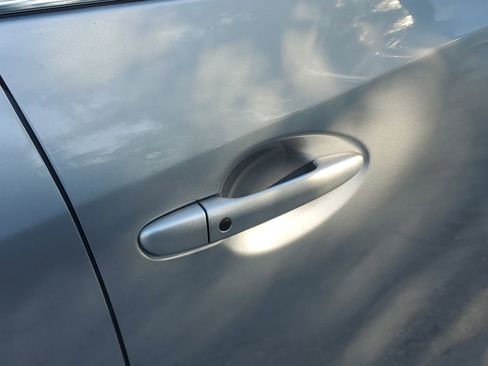 Used 2017 MAZDA MAZDA3 Touring image 6