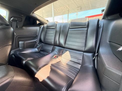 Used 2007 Ford Mustang GT Premium RWD image 30
