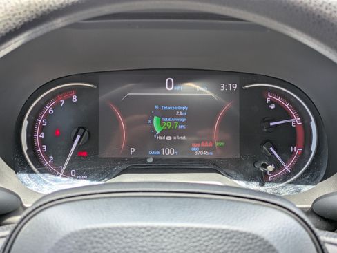 Used 2023 Toyota RAV4 XLE w/ Convenience Package FWD image 27