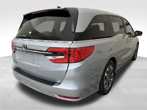 Used 2024 Honda Odyssey EX-L image 5