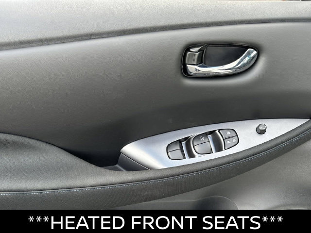 Certified 2025 Nissan Leaf S FWD image 11