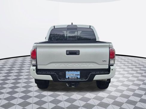 Used 2023 Toyota Tacoma TRD Sport w/ Advanced Technology Package AWD/4WD image 5