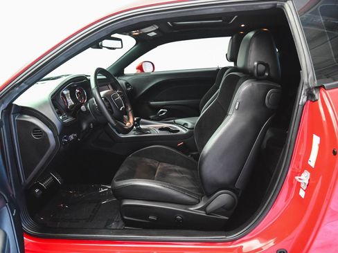 Used 2023 Dodge Challenger R/T Scat Pack image 27