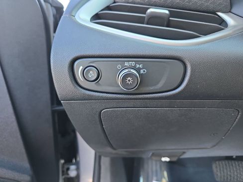 Used 2024 Chevrolet Malibu LT image 29