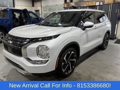 Used 2024 Mitsubishi Outlander SE
