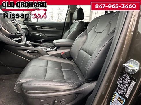 Used 2024 Kia Telluride SX image 14