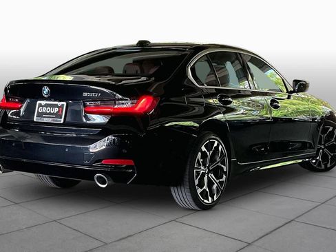 Used 2025 BMW 330i Sedan RWD image 12