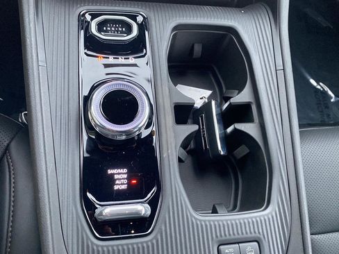 New 2026 Jeep Cherokee Limited image 15