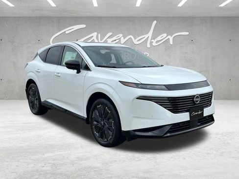 New 2026 Nissan Murano Platinum image 2