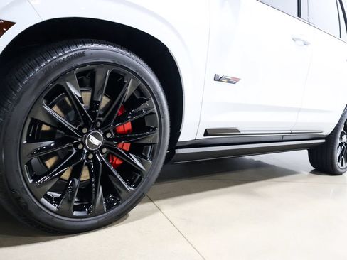 Used 2026 Cadillac Escalade V AWD/4WD image 22