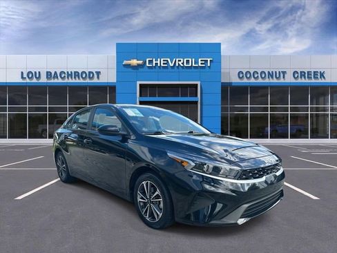 Used 2024 Kia Forte LXS FWD image 1