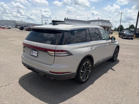 Used 2025 Lincoln Aviator Reserve w/ Equipment Group 201A AWD/4WD image 6
