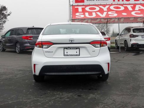Certified 2023 Toyota Corolla LE image 10