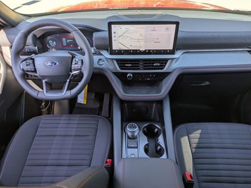 New 2026 Ford Explorer ST-Line image 18