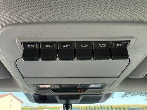 New 2026 Ford F350 XL w/ XL Chrome Package image 25