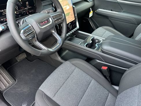 New 2026 GMC Acadia Elevation w/ Black Edition FWD image 9