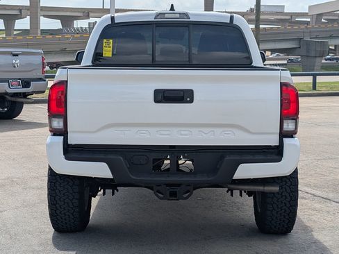 Used 2023 Toyota Tacoma SR image 5