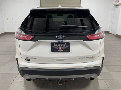 Used 2019 Ford Edge Titanium AWD/4WD image 5