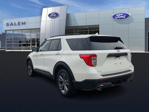 Certified 2023 Ford Explorer XLT w/ Equipment Group 202A AWD/4WD image 4