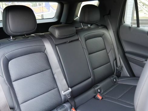 New 2027 Chevrolet Equinox LT w/ Convenience Package II AWD/4WD image 14
