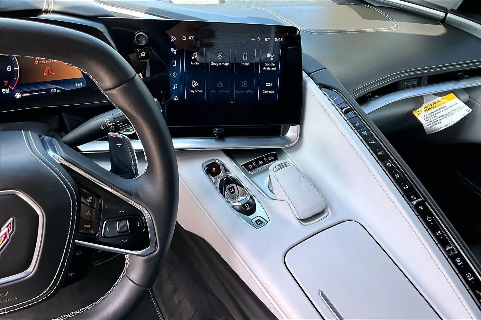 Used 2024 Chevrolet Corvette Stingray Premium Cpe w/ Z51 Performance Package RWD image 7